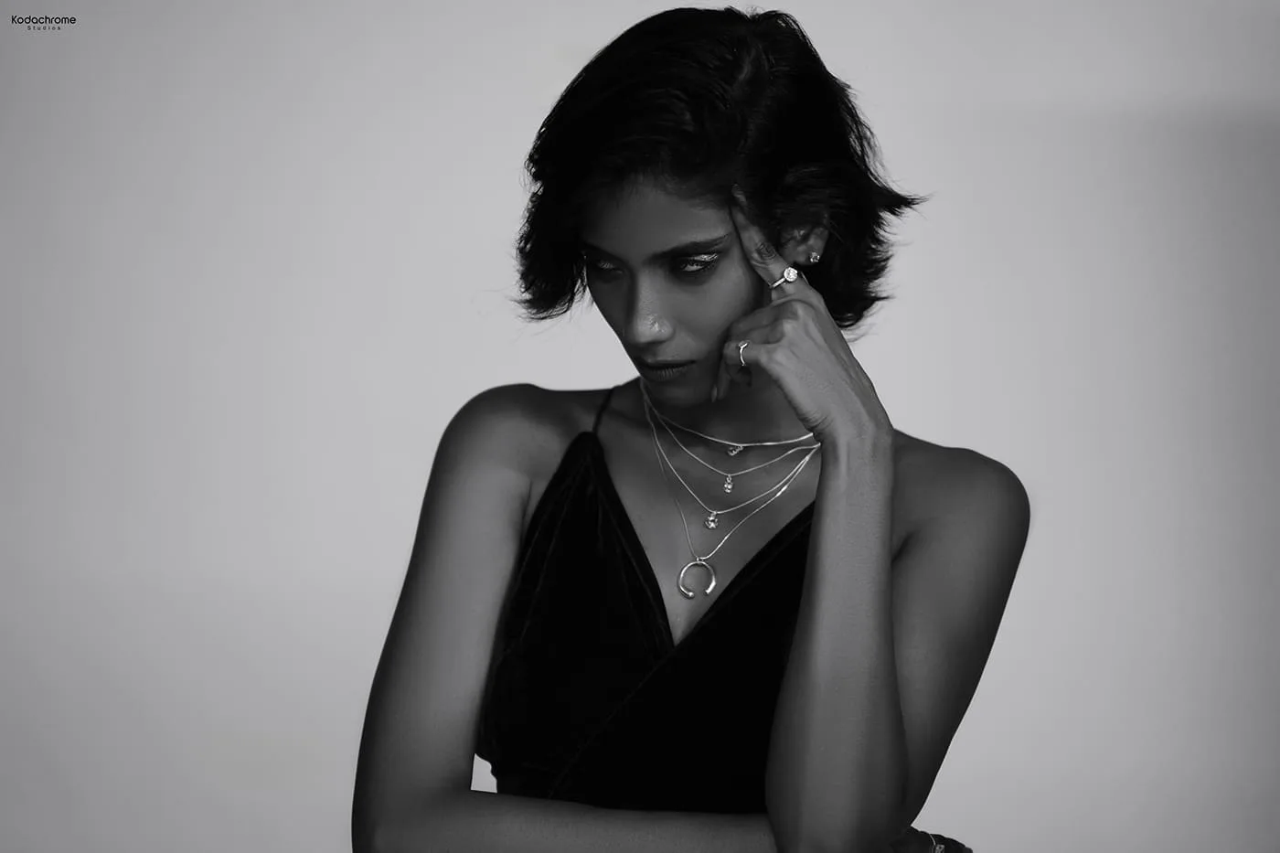 Jewellery editorial - frame 5