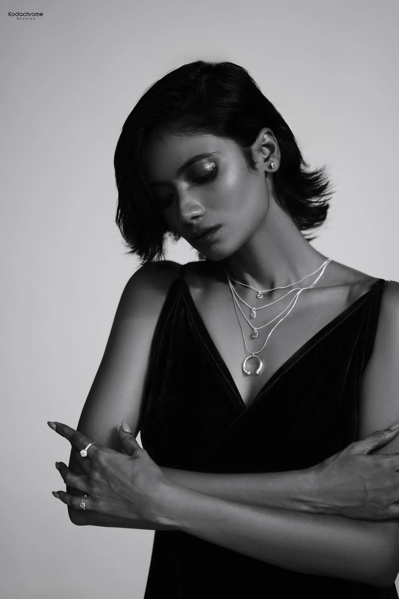 Jewellery editorial - frame 6