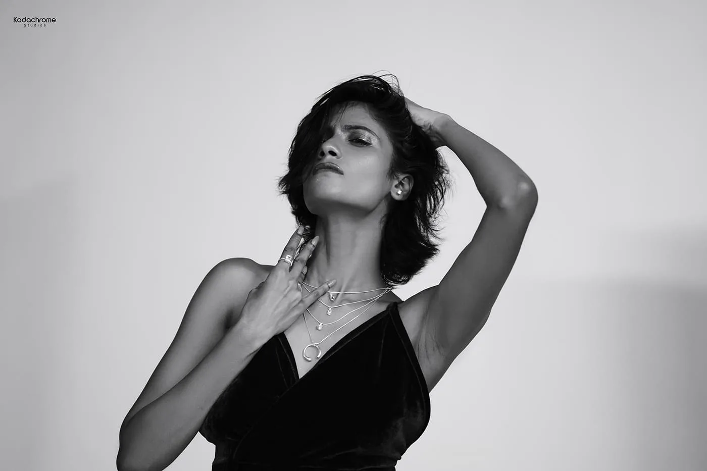Jewellery editorial - frame 7